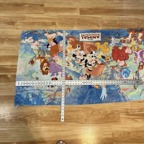 Disney Animal Kingdom Beach Towel Classic Characters 57 x 30 Cotton Blend - Picture 5 of 7